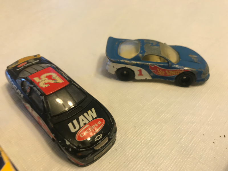 Illustration for article titled Colossal Die-Cast Collection - Box 111 - NASCAR is Best Car!